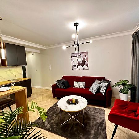 Apartamenty Kielce- Apartament Saphire Przy Zalew Kielecki, Faktura, Parking, Centrum エクステリア 写真