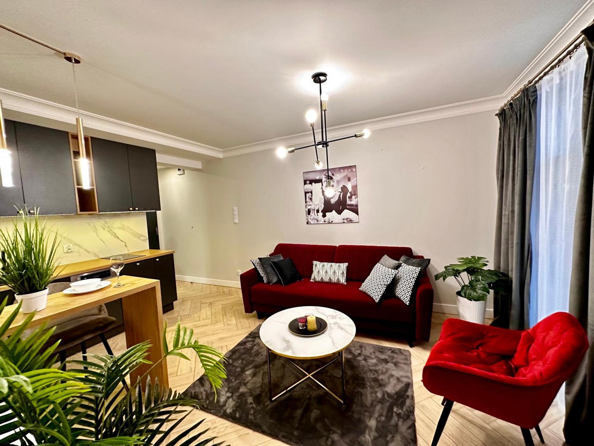 Apartamenty Kielce- Apartament Saphire Przy Zalew Kielecki, Faktura, Parking, Centrum エクステリア 写真