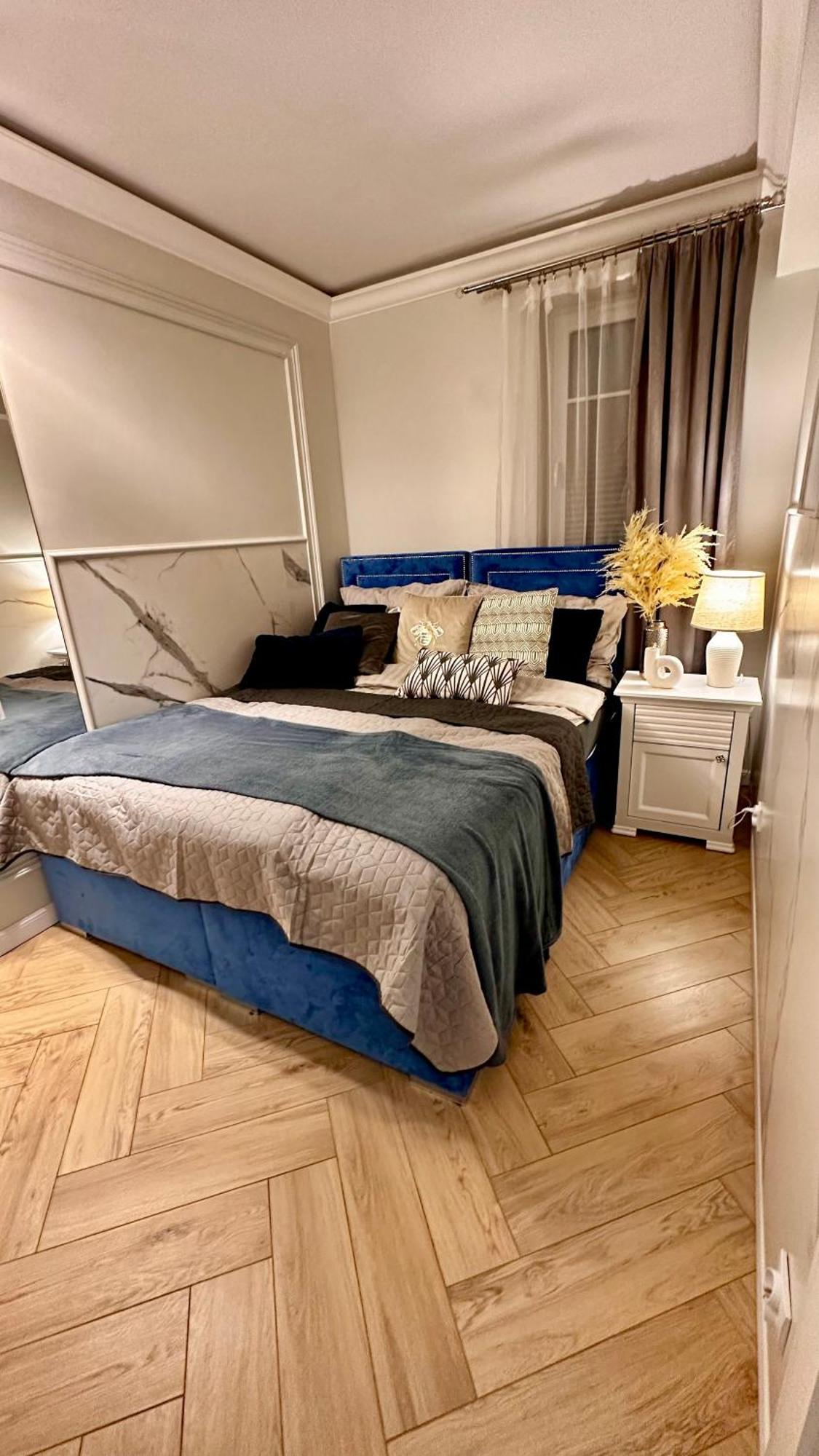 Apartamenty Kielce- Apartament Saphire Przy Zalew Kielecki, Faktura, Parking, Centrum エクステリア 写真