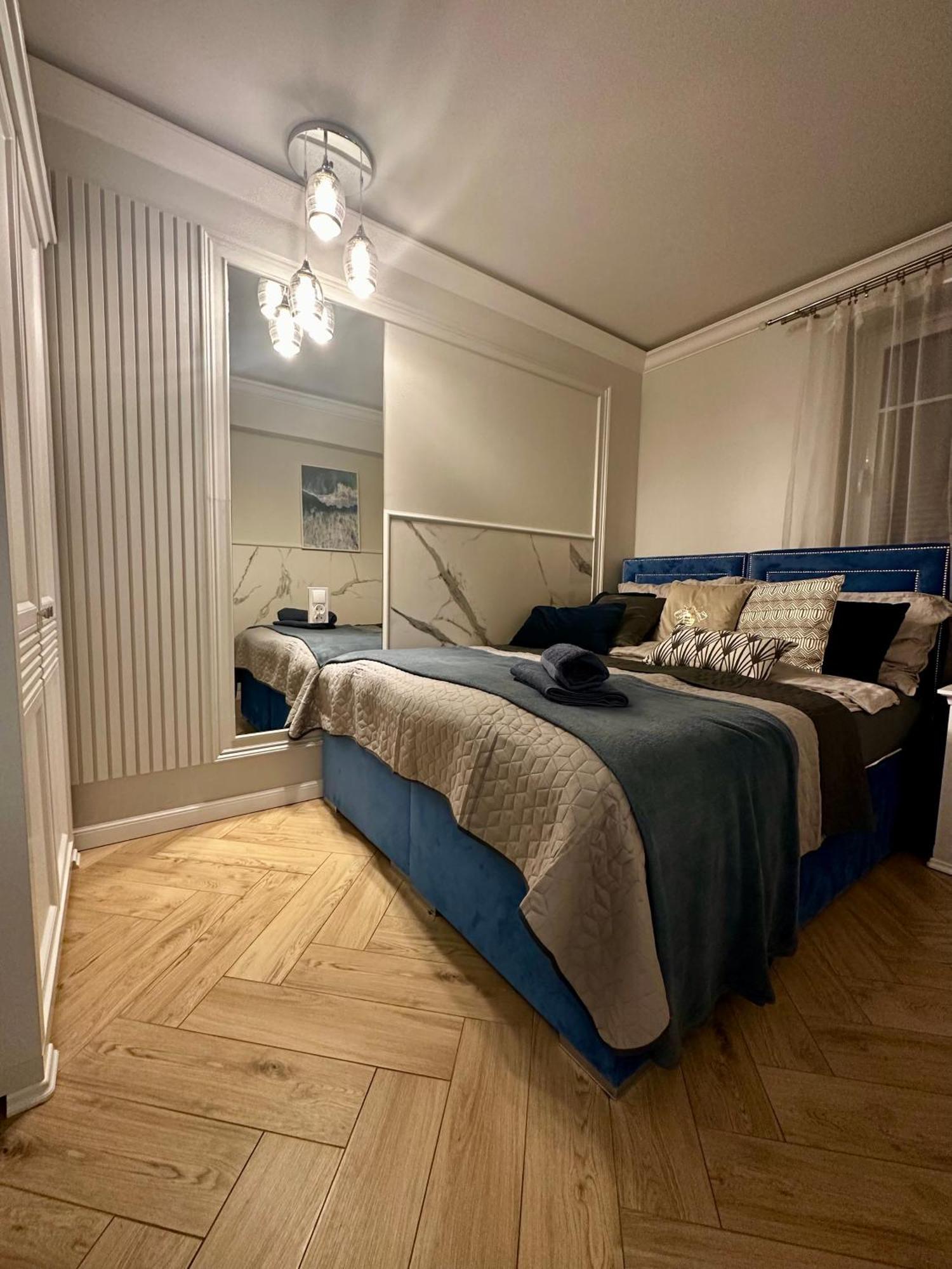 Apartamenty Kielce- Apartament Saphire Przy Zalew Kielecki, Faktura, Parking, Centrum エクステリア 写真